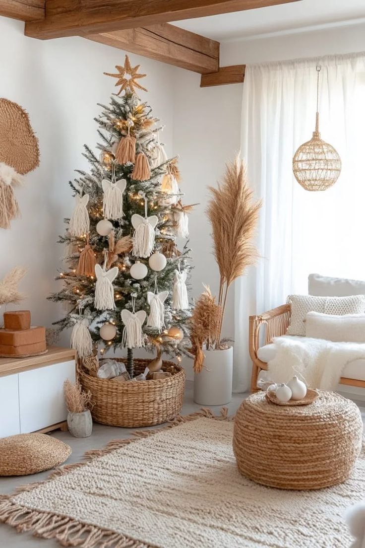 6 Boho Seasonal Decor Ideas for Your Porch That'll Celebrate Every Holiday in Style! - 2. Cozy Up with a Boho Christmas Tree